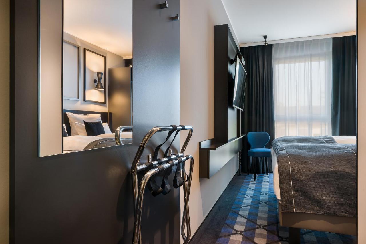 เดอะ นิว สแควร์ Hotel มานไฮม์ ภายนอก รูปภาพ